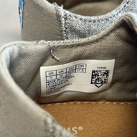 Toms Gray Velcro Strap Sneakers with White Sole - Picture 6 of 6